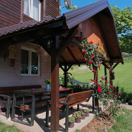 Vikendica Moonlight Villa Zaovine ภายนอก รูปภาพ