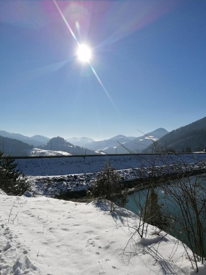 Vikendica Moonlight Villa Zaovine ภายนอก รูปภาพ