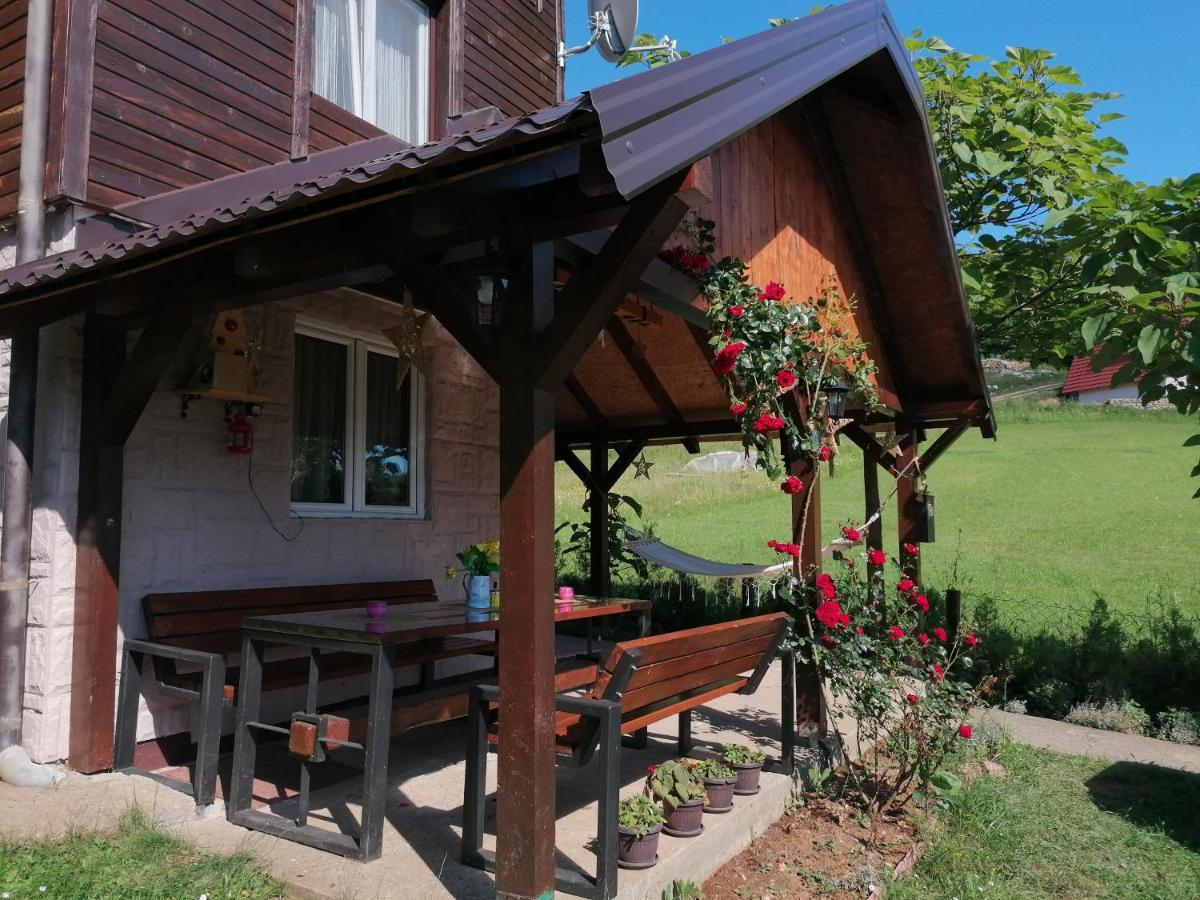 Vikendica Moonlight Villa Zaovine ภายนอก รูปภาพ